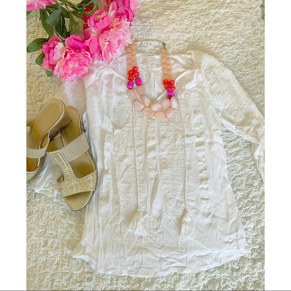 Embroidered white shirt - Picture 1 of 3